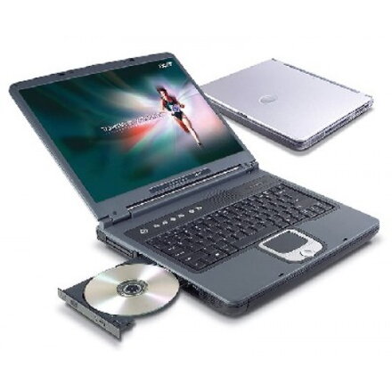 Acer TravelMate 240 intel celeron 2.5ghz, 512mb ram, 40gb hdd, cdrw/dvd, 15" xga, win xp home