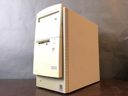 IBM Aptiva 2178-85G Pentium III 800MHz, 128MB RAM, Bez HDD, Riva TNT2 M64 32MB, DVD, FDD