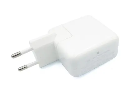 Apple A1882 30W USB-C Power Adapter