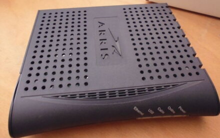 ARRIS CM450 Cable Modem