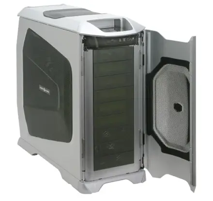 Cooler Master CM Stacker