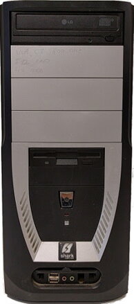 VIA C3 2000+, 512MB RAM, 40GB HDD, CD-RW