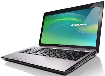 Lenovo IdeaPad Z570  - i3-2330M, 4GB RAM, 320GB HDD, DVD-RW, 15.6" HD, Win 7