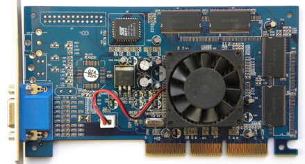 Manli GeForce2 MX-400 32MB