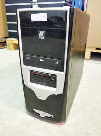 PC Athlon 4850e, 4GB RAM, 80GB HDD, DVD-RW, FDD