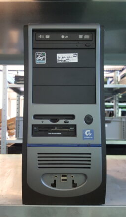 PC Athlon 64 X2 4200+, 2GB RAM, 250GB HDD, DVD-RW, FDD, Win XP Home