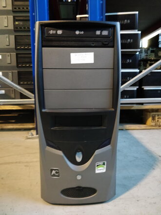 PC Sempron 3000+, 1GB RAM, 160GB HDD, DVD-RW, Win XP Pro