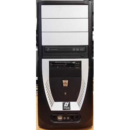AMD Athlon X2 4200+, 4gb ram, 160gb hdd, card reader, dvdrw