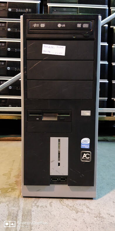 PC Pentium D 945, 1GB RAM, 160GB HDD, DVD-RW, FDD, Win XP Pro