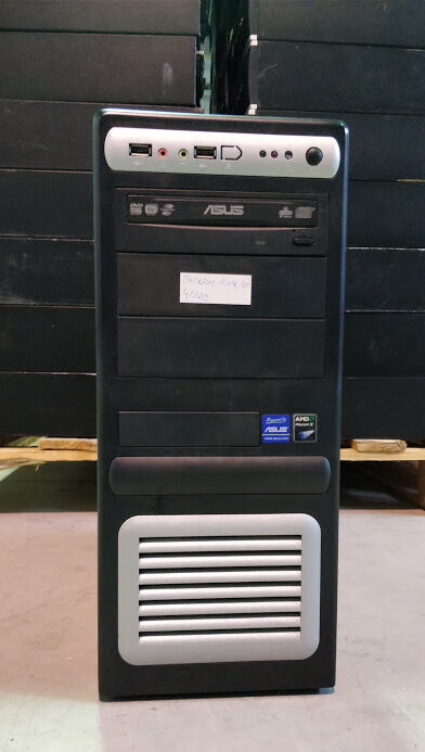 PC Phenom II X4 945, 4GB RAM, 320GB HDD, DVD-RW