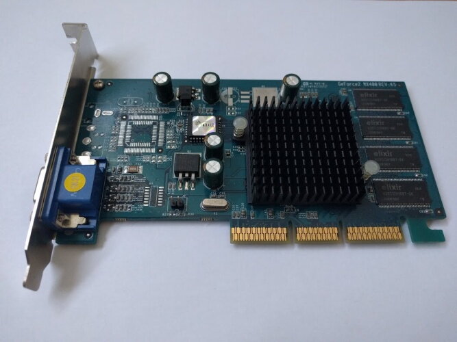 Sparkle SP6800M4D / 64MB DDR